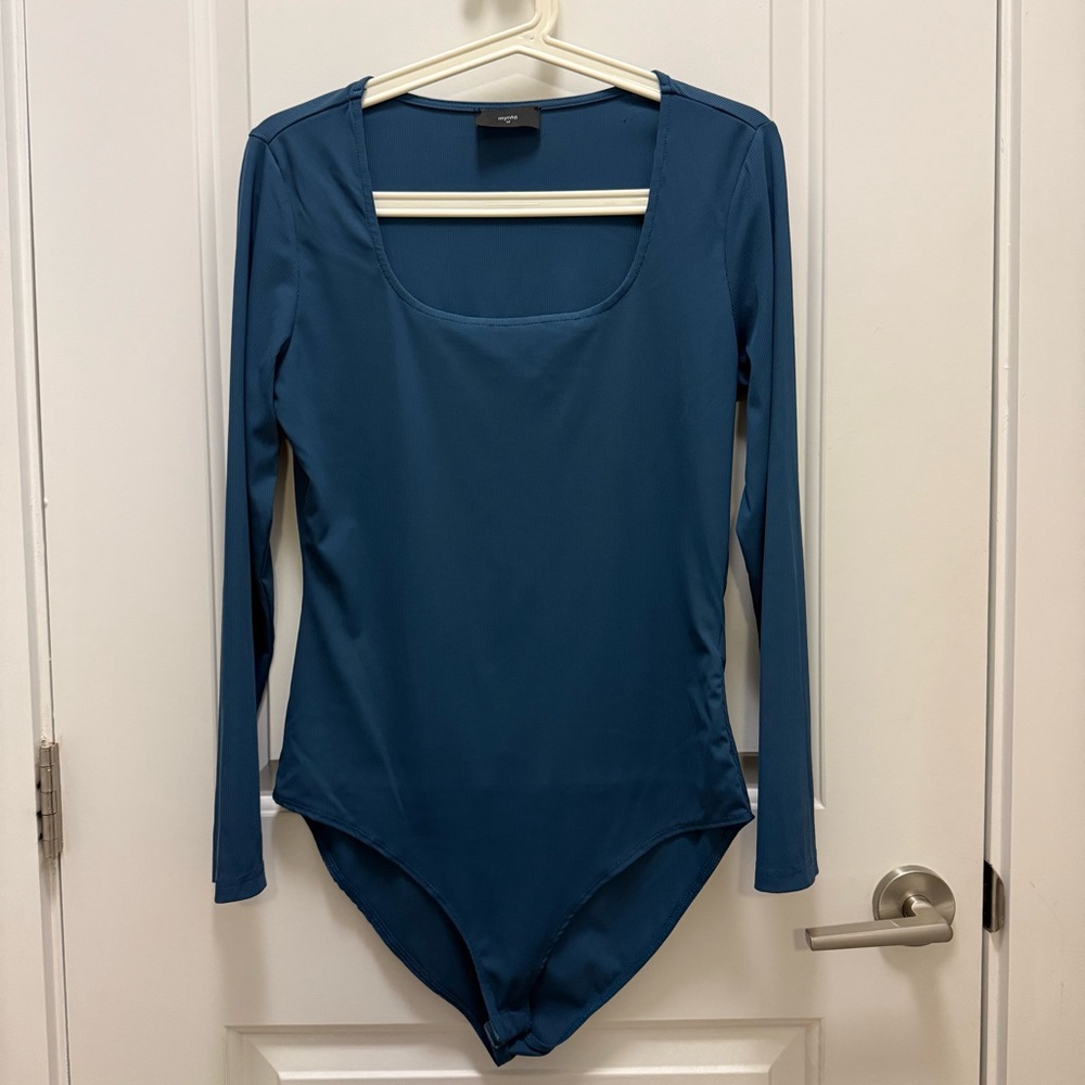 Blue Long Sleeve Bodysuit Size Lp